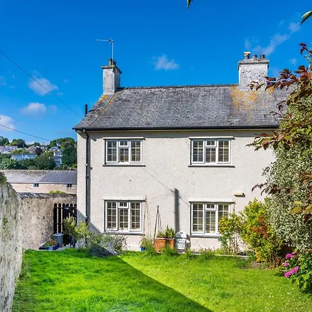 Pirate Falmouth Families & Couples Holiday home